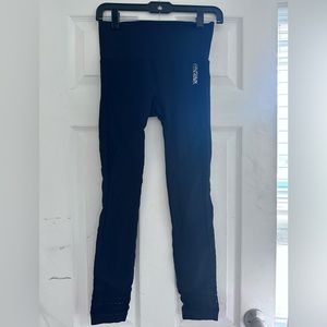 Gymshark Leggings Black High Waist
Seamless Perforated Detail size small